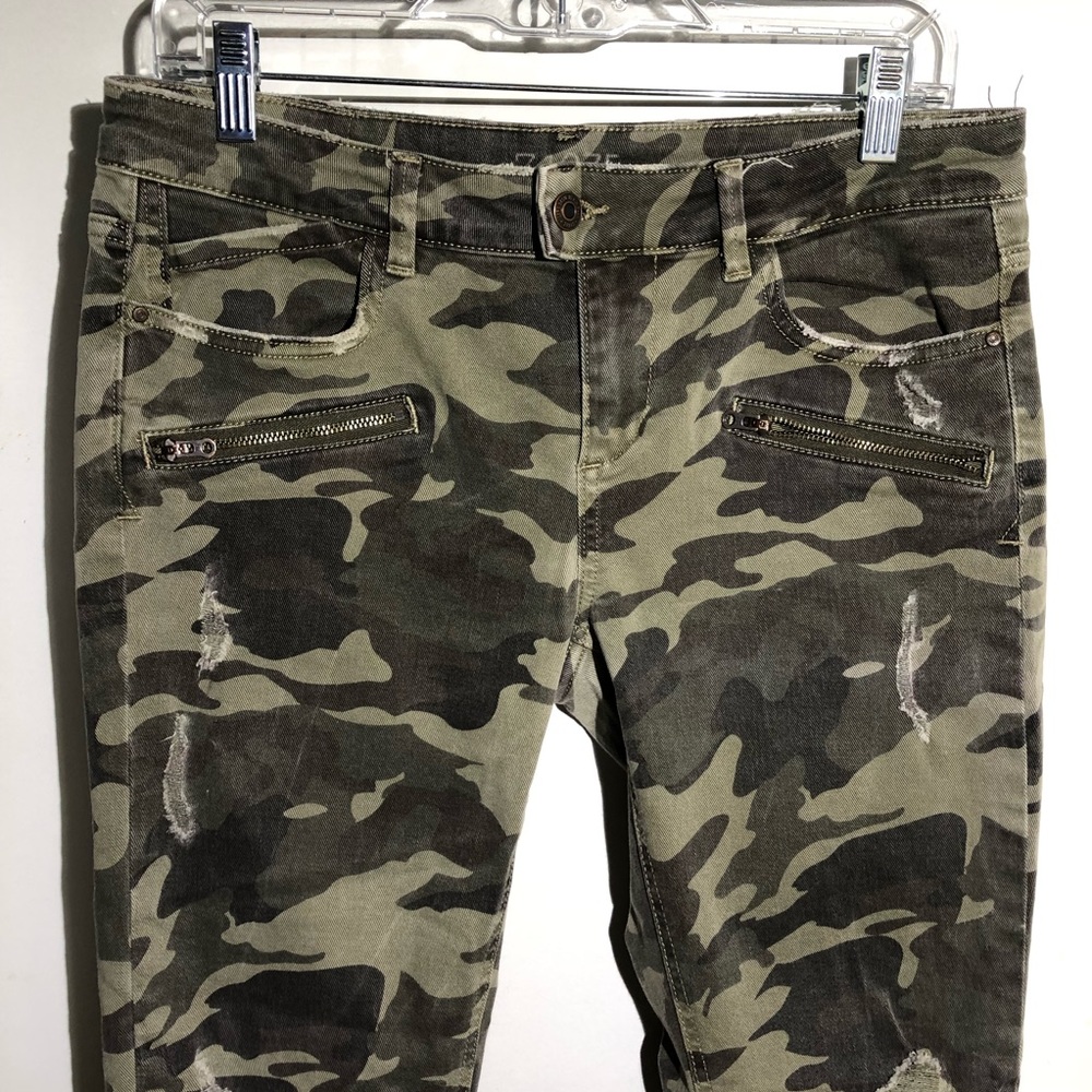 Z1975- Zara Basic Dept. Camouflage Premium Denim
